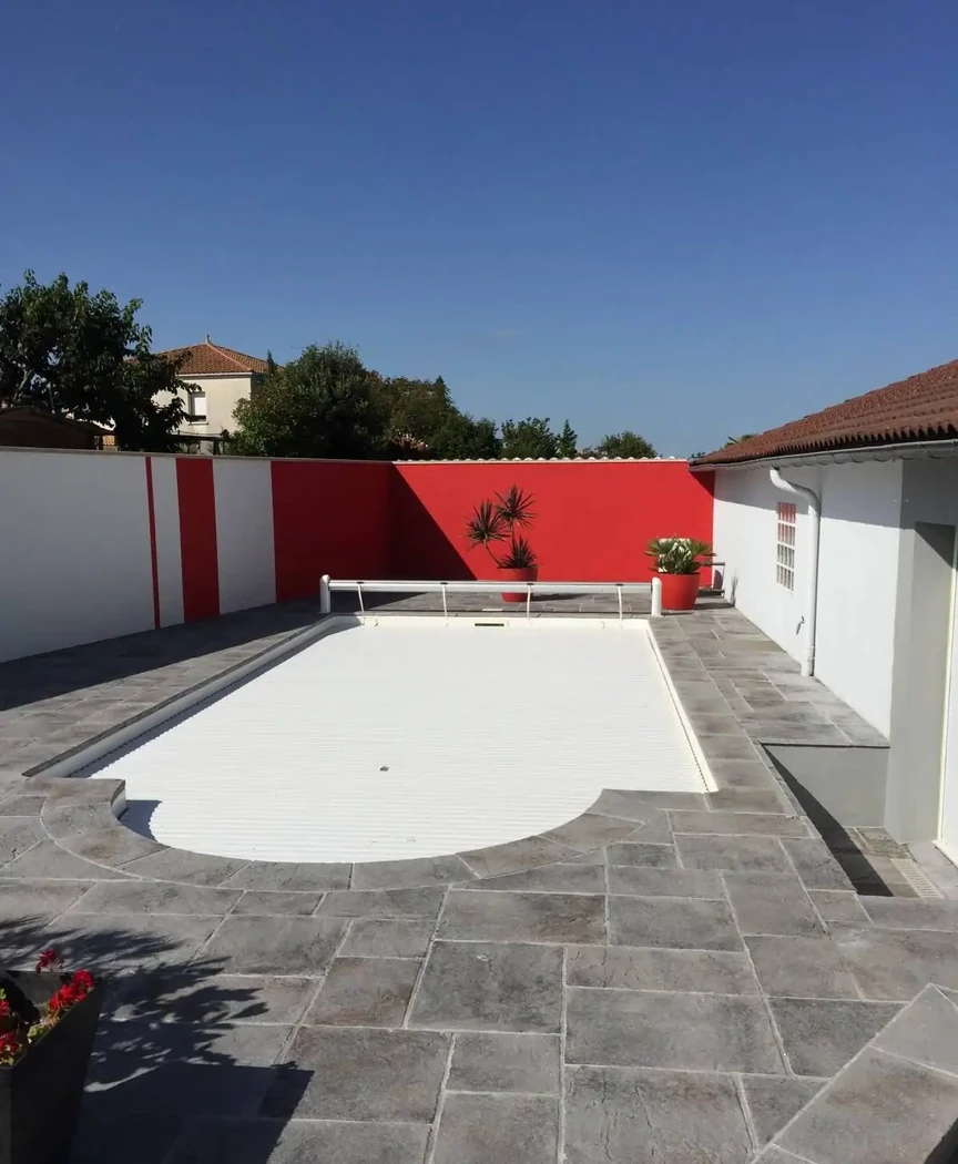 Murs de clôtures piscine